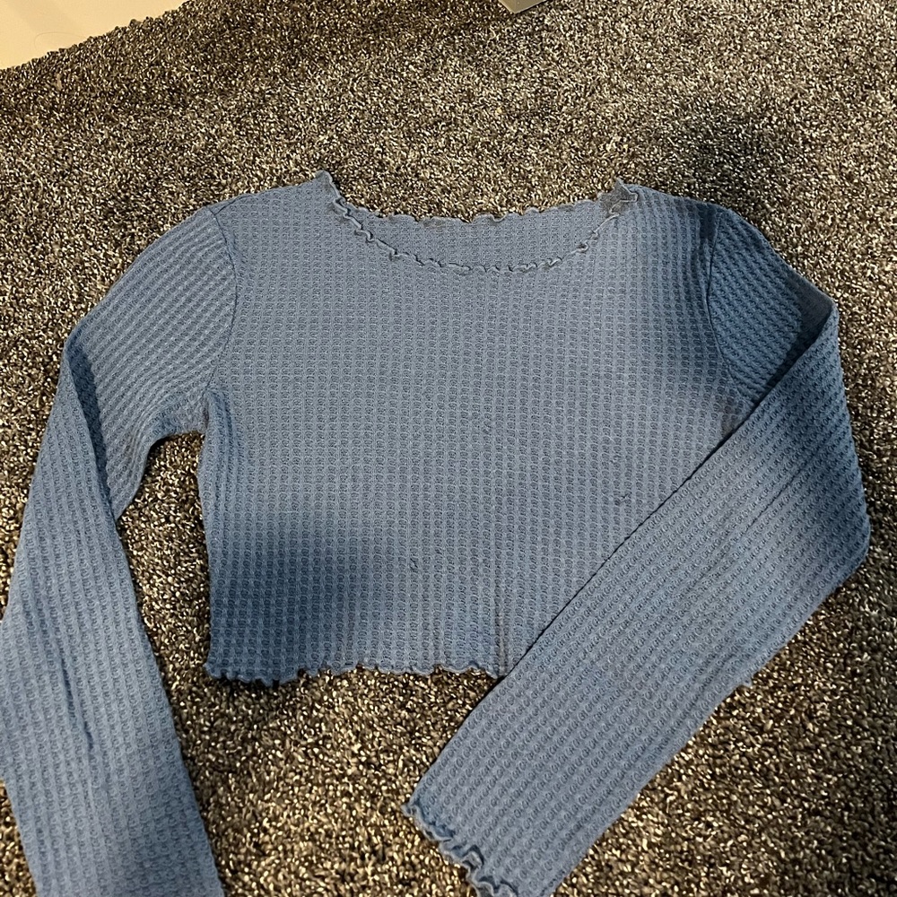 long sleeve cropped shein top, size S/M
